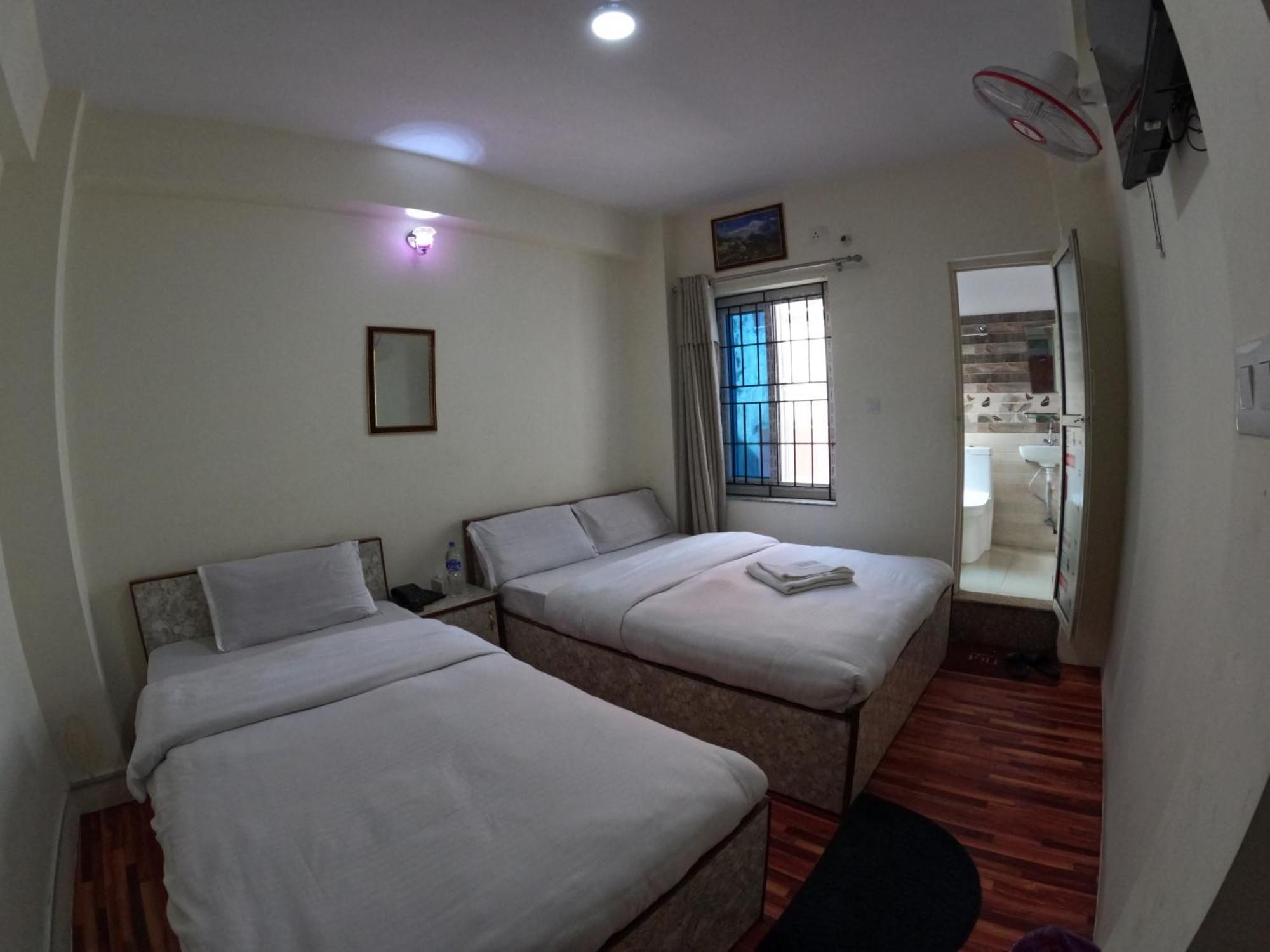 Economy Twin Room
